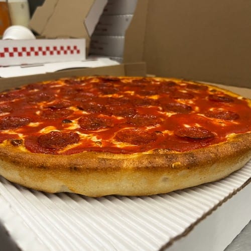 Chicago Style Pizza (Large 16").