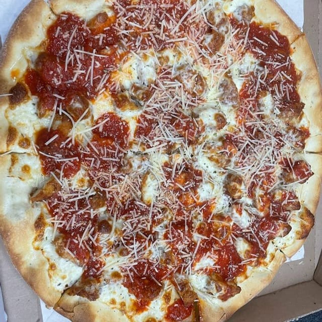 Chicken Parmigiana Pizza (Small 12'').