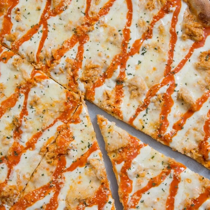 Buffalo Chicken Pizza (Small 12'').